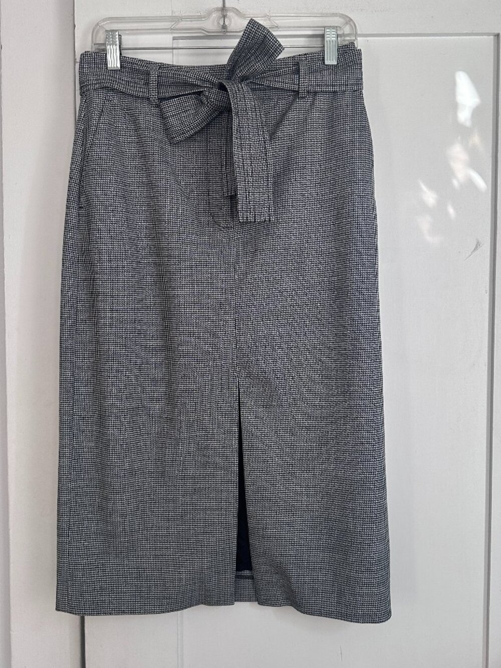 Aritzia Wilfred Houndstooth Midi Pencil Skirt Tie Belt Cupro Lined Size 8